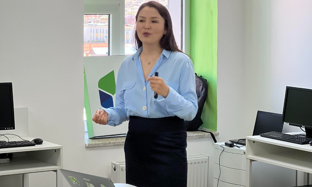 СУРГАЛТ ЗОХИОН БАЙГУУЛАГДЛАА.